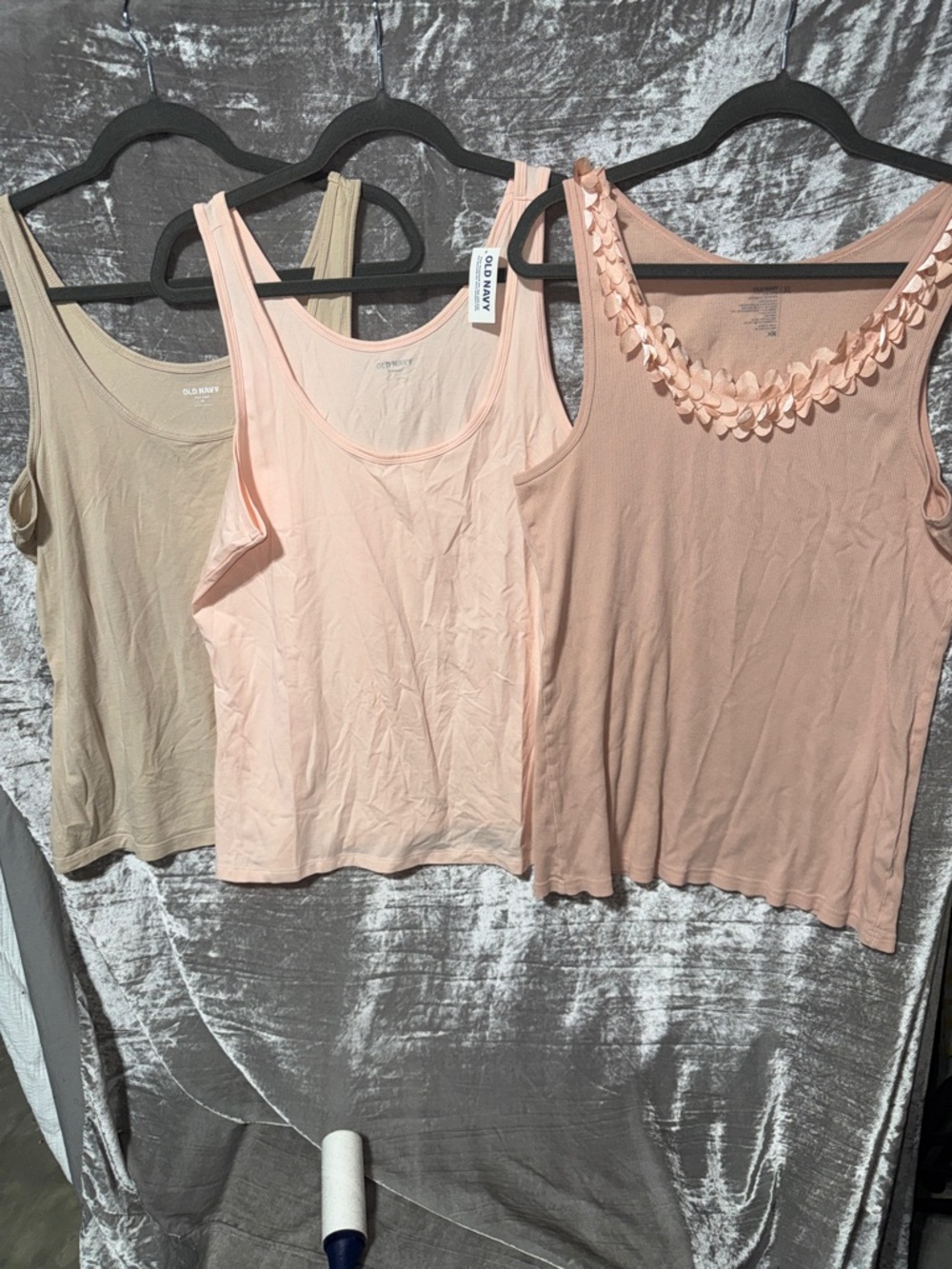 Old Navy Women's Tank Tops — Beige, Light Pink & Dusty Rose